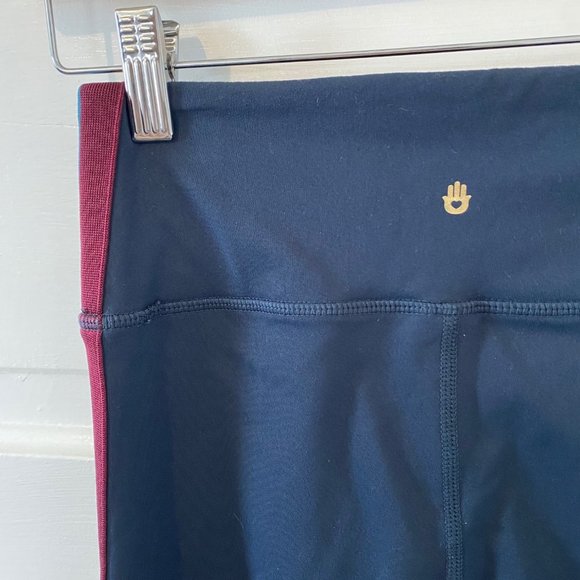 Spiritual Gangster Side Stripe Leggings Navy Blue - Picture 4 of 7